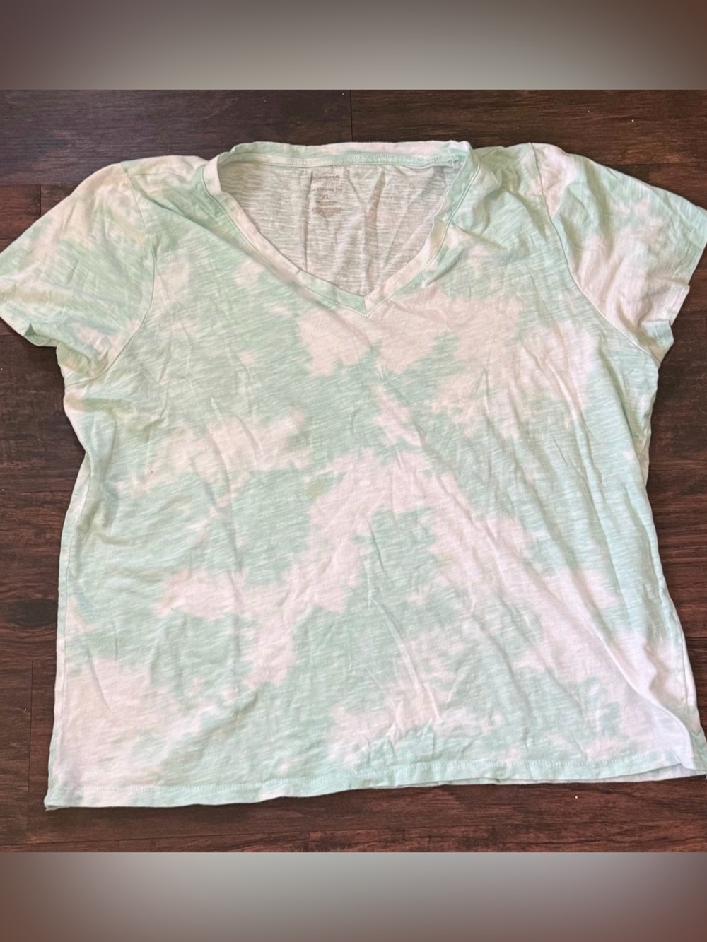 🔸Sonoma Tie-Dye V-Neck Tee, Women’s XL🔸